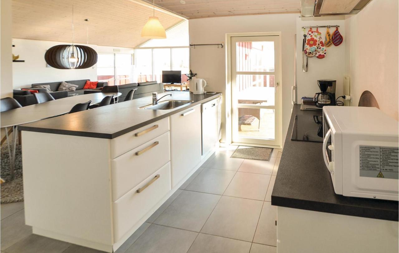 Pet Friendly Home In Augustenborg With Kitchen Asserballeskov Екстер'єр фото